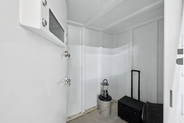 $549,900 | 4215 Hampshire Pike, Hampshire, TN 38461