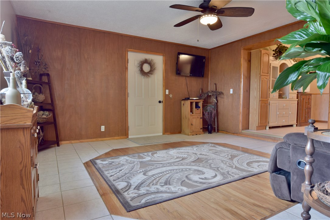 5056 Warner Road Kinsman, OH 44428 - Photo 11 of 35 Gallery Image 11