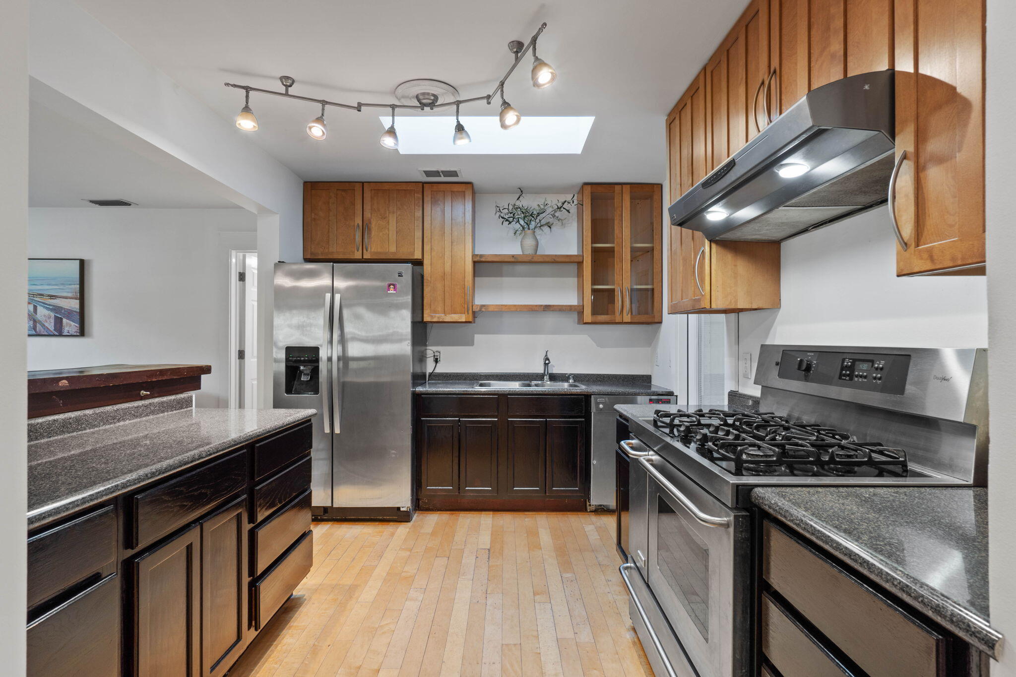 18 Choctawhatchee Road Southeast Fort Walton Beach, FL 32548 - Photo 5 of 46 Stainless Steel Appliances