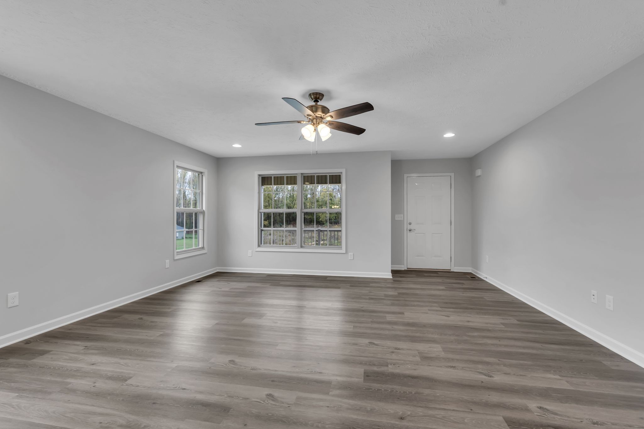 581 Taylor Road Manchester, TN 37355 - Photo 5 of 32