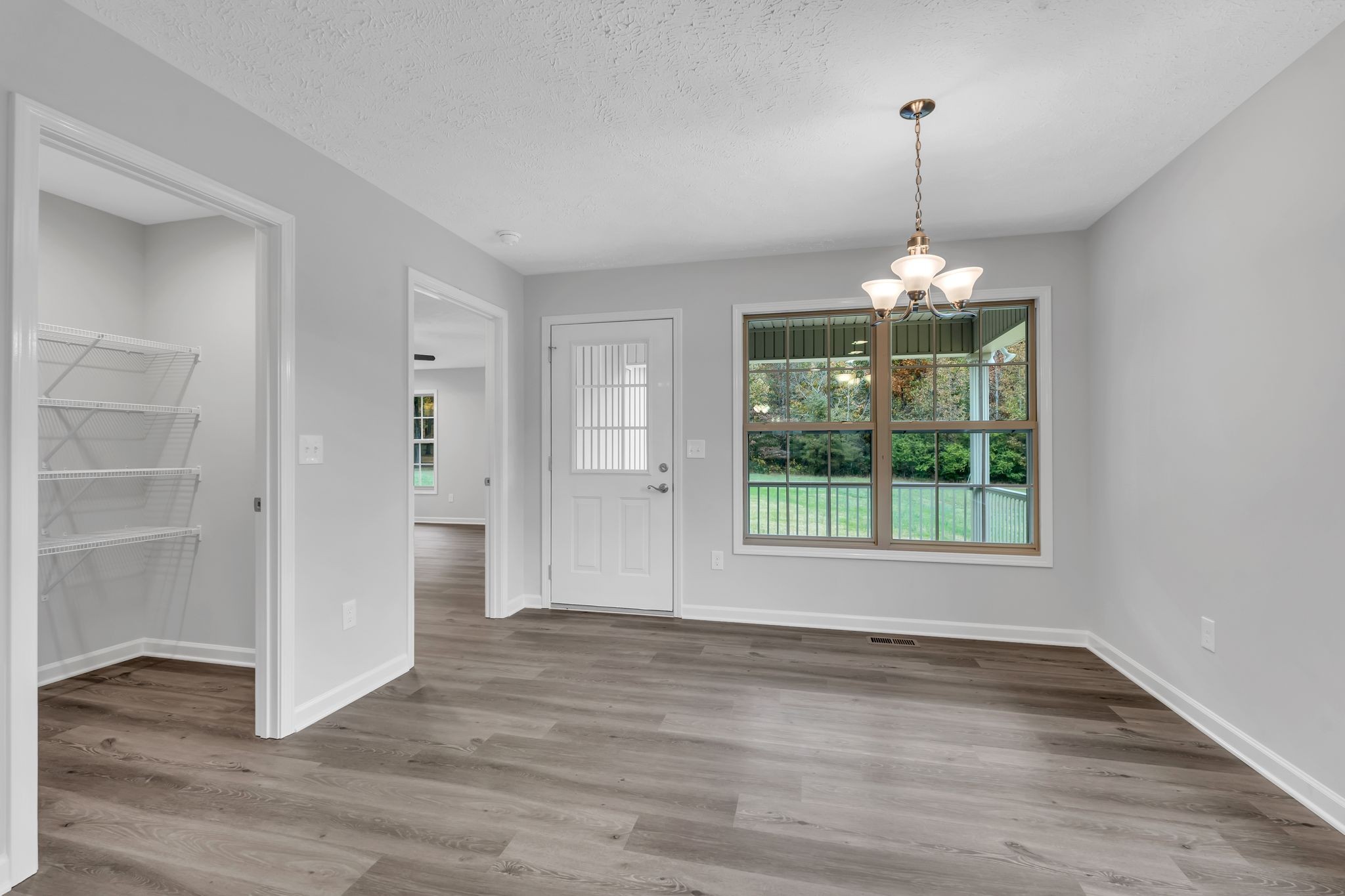 581 Taylor Road Manchester, TN 37355 - Photo 7 of 32