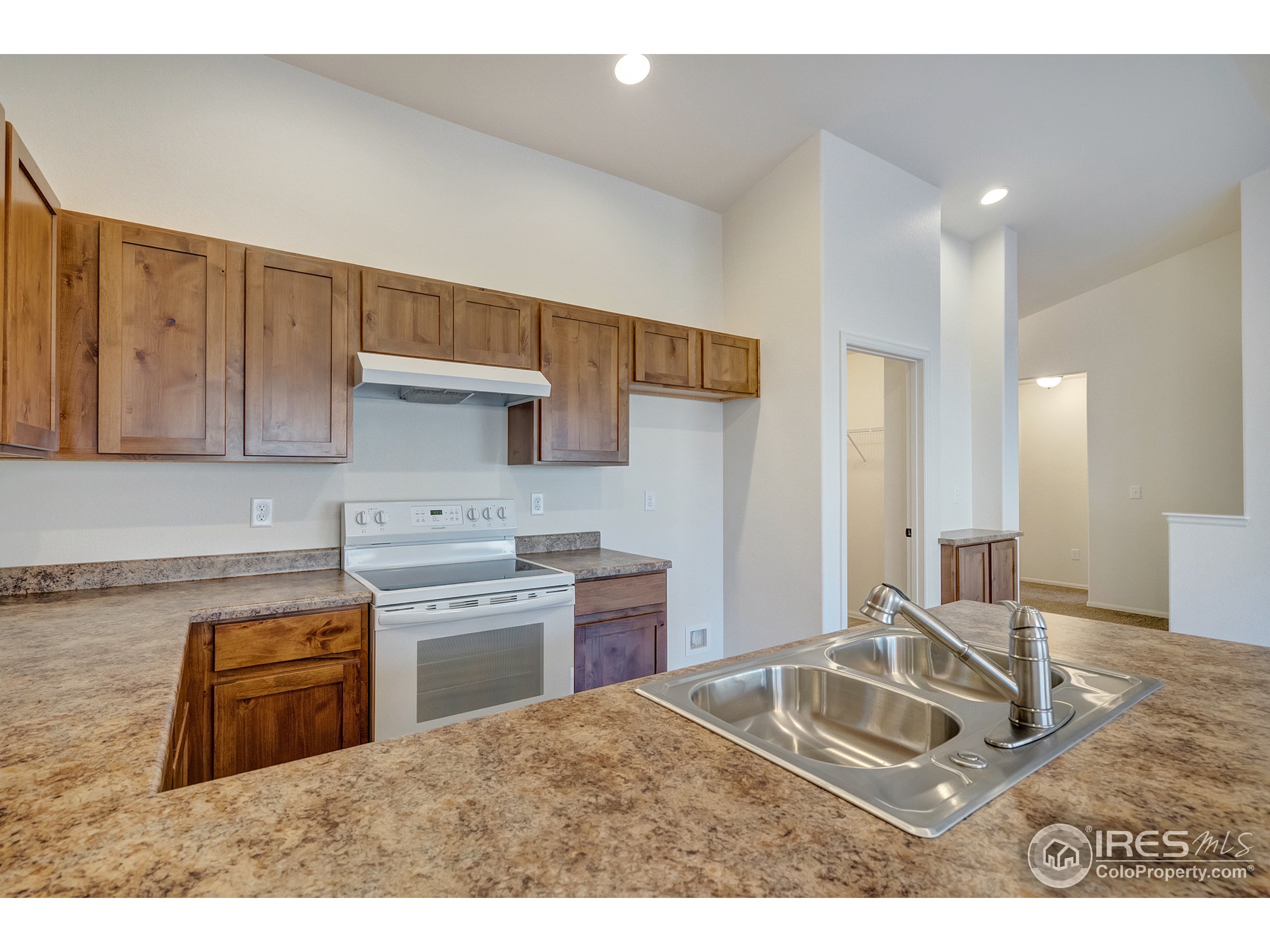 8725 13th St Road Greeley, CO 80634 - Photo 6 of 32 Gallery Image 6