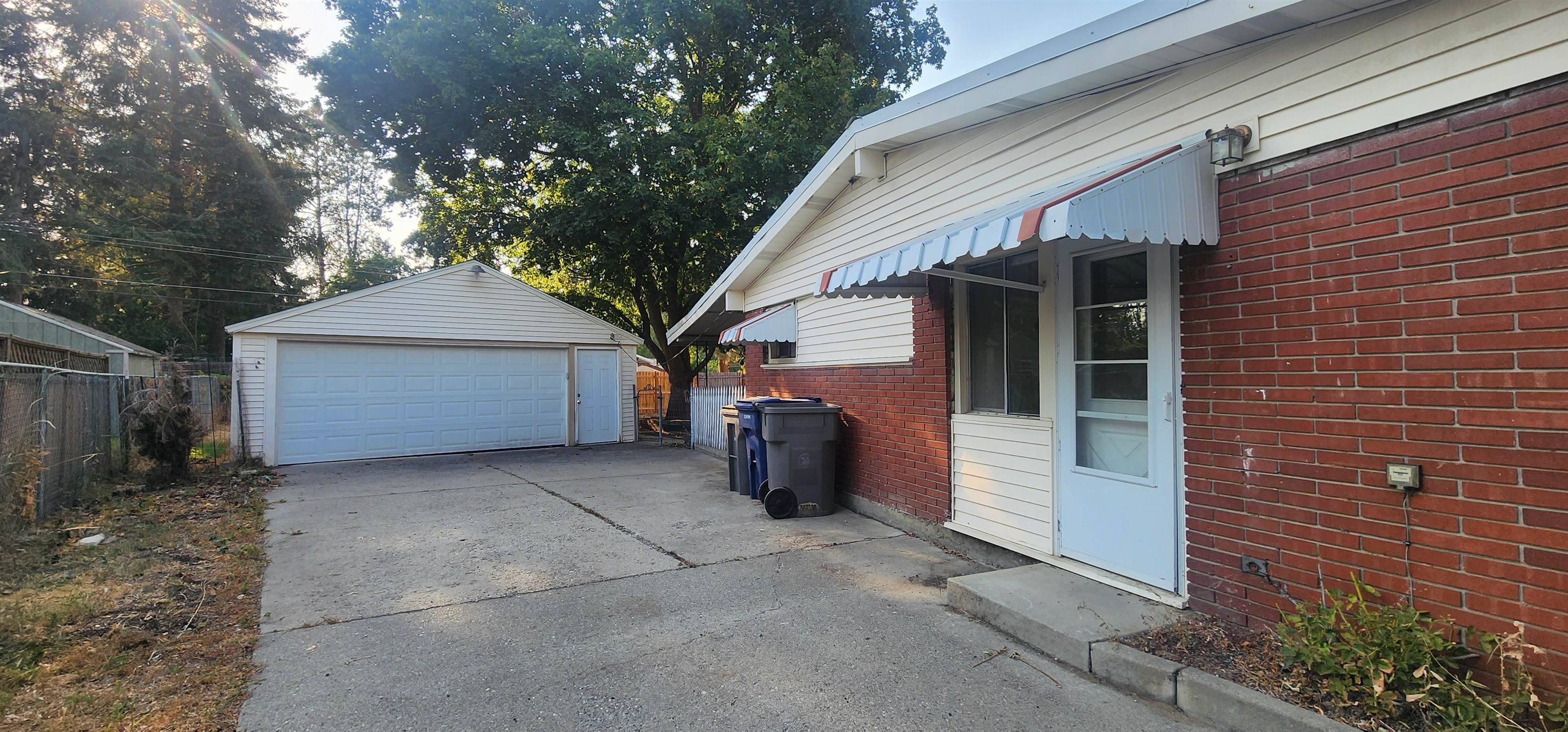 6907 North Stevens Street Spokane, WA 99208 - Photo 2 of 18 Gallery Image 2