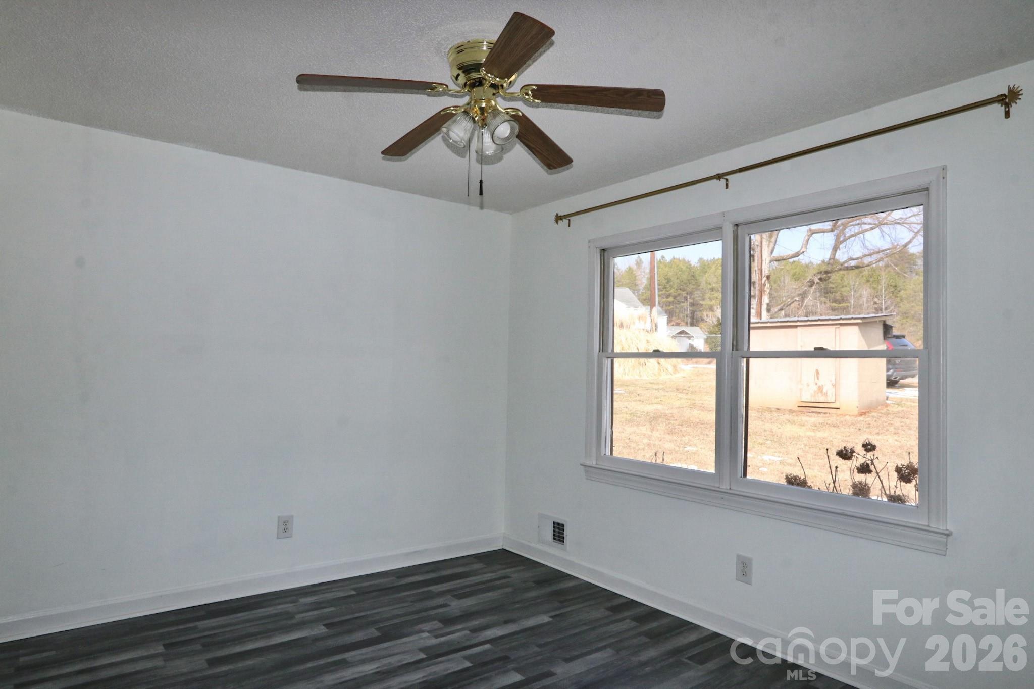 670 Blue Ridge Avenue Elkin, NC 28621 - Photo 10 of 20