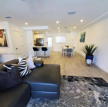 $7,500 | 7406 Gary Avenue, Miami Beach, FL 33141