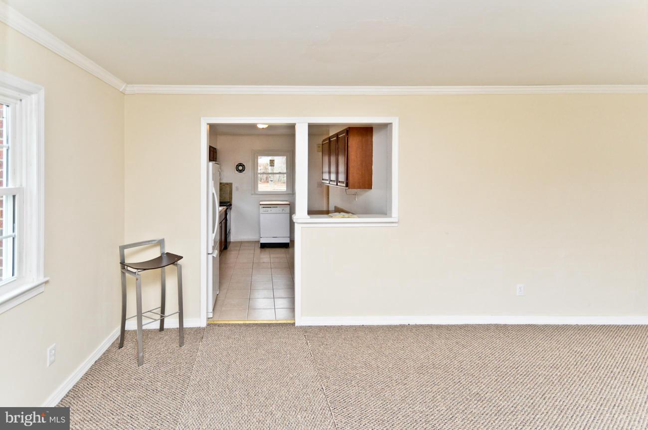 14302 Duckett Road Brandywine, MD 20613 - Photo 5 of 25 Dining area