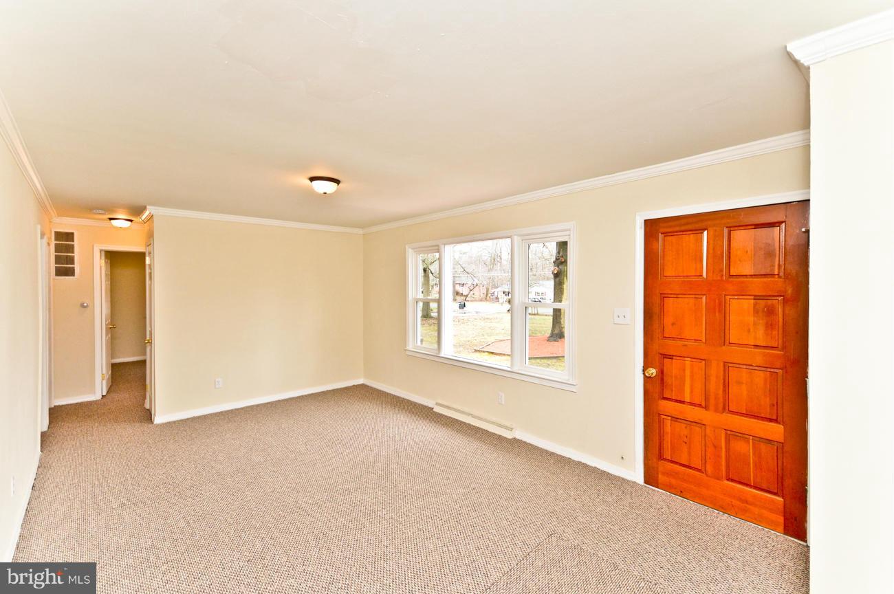 14302 Duckett Road Brandywine, MD 20613 - Photo 7 of 25 View