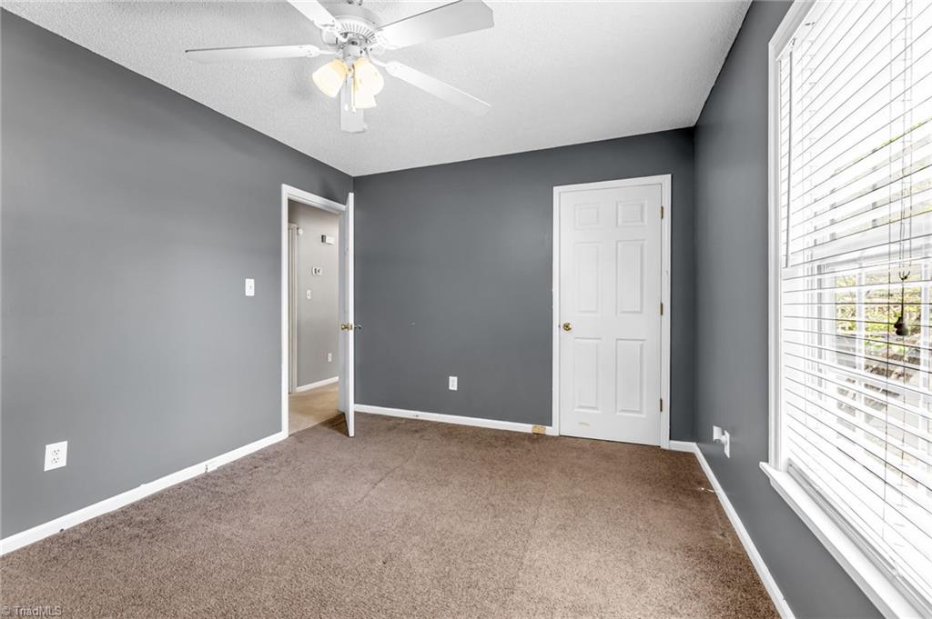 39 Hasty Hill Road Thomasville, NC 27360 - Photo 20 of 28