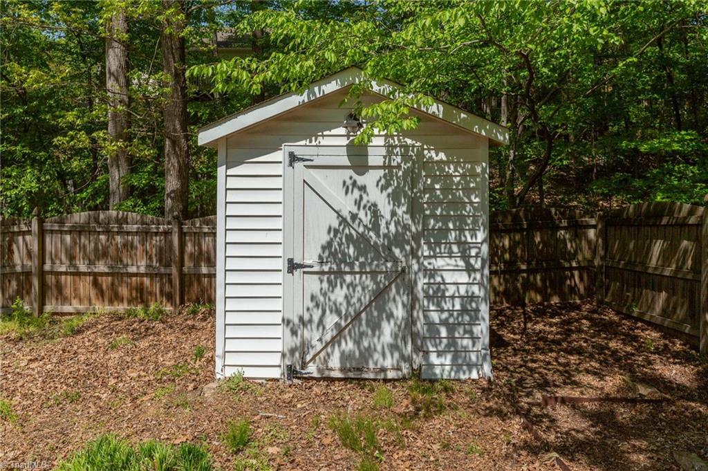 39 Hasty Hill Road Thomasville, NC 27360 - Photo 28 of 28
