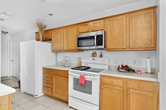 $245,000 | 129 Phillip Mills Drive, Teachey, NC 28464