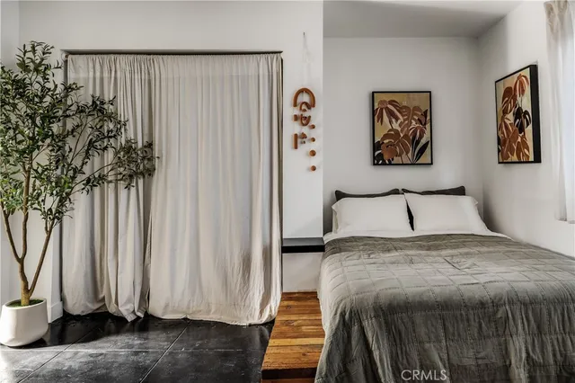 $6,800 | 654 South Soto Street, Los Angeles, CA 90023