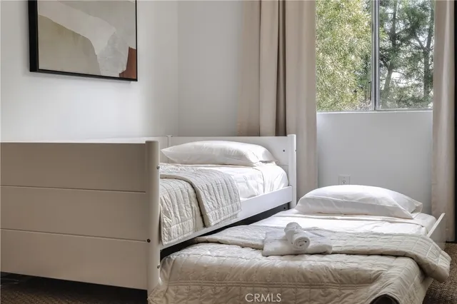 $6,800 | 654 South Soto Street, Los Angeles, CA 90023