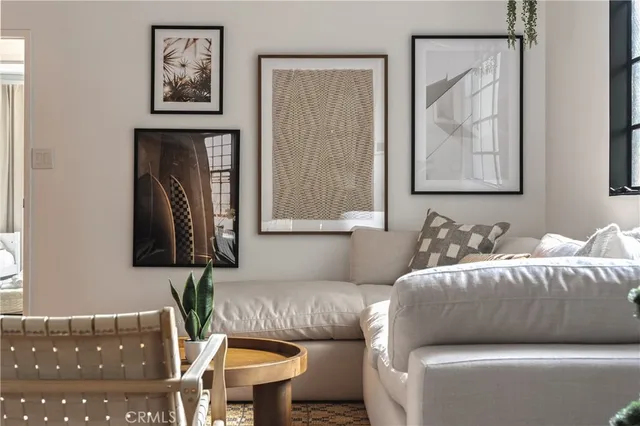 $6,800 | 654 South Soto Street, Los Angeles, CA 90023