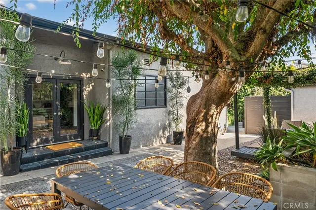 $6,800 | 654 South Soto Street, Los Angeles, CA 90023