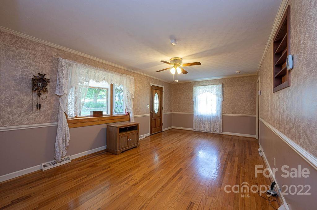 4254 Hartland Road Lenoir, NC 28645 - Photo 18 of 47