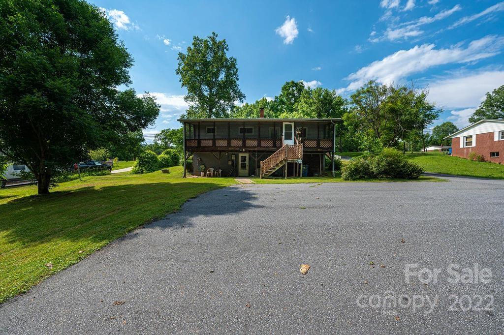 4254 Hartland Road Lenoir, NC 28645 - Photo 10 of 47 a view of garden with patio