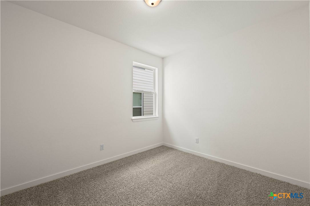 7715 Krenek Tap Drive Temple, TX 76502 - Photo 9 of 30 an empty room with a window