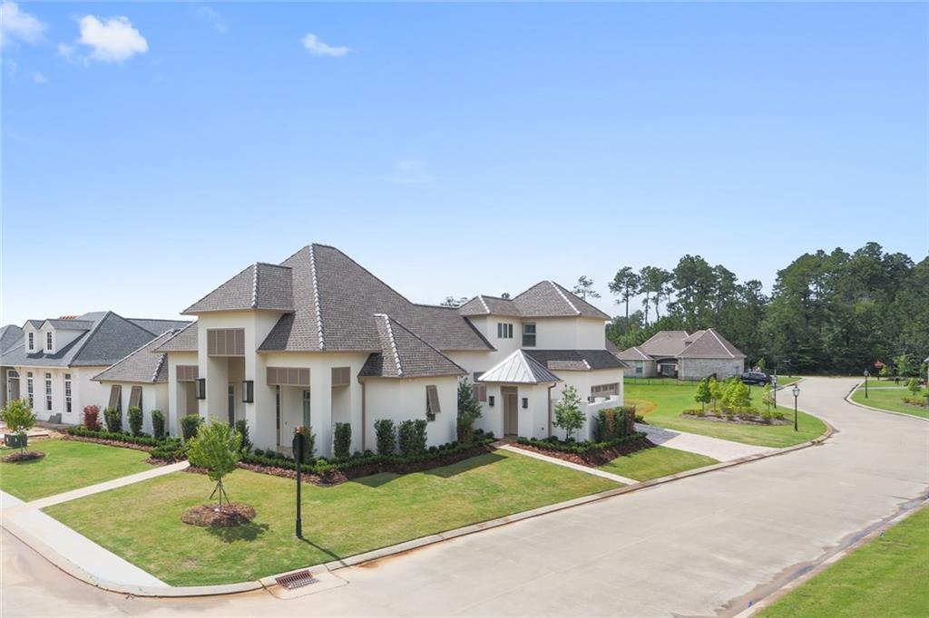 212 Rue Chantilly Covington, LA 70433 - Photo 2 of 19 Gallery Image 2