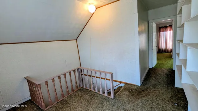 $279,900 | 7168 4th Street, Bonners Ferry, ID 83805