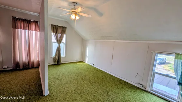 $270,900 | 7168 4th Street, Bonners Ferry, ID 83805