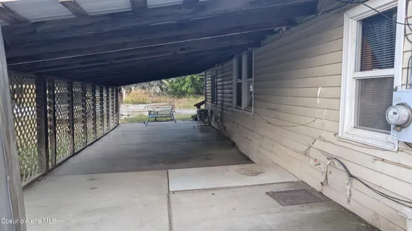 $270,900 | 7168 4th Street, Bonners Ferry, ID 83805