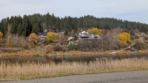 $270,900 | 7168 4th Street, Bonners Ferry, ID 83805