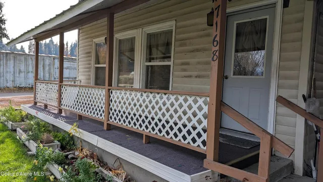 $279,900 | 7168 4th Street, Bonners Ferry, ID 83805