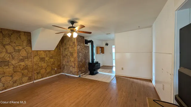 $279,900 | 7168 4th Street, Bonners Ferry, ID 83805