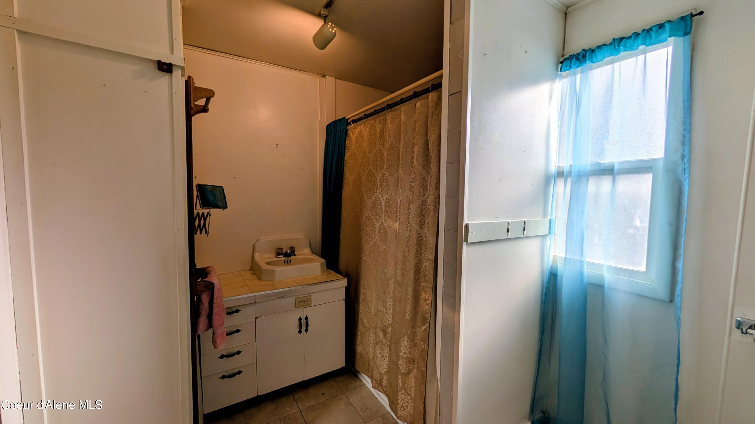 7168 4th Street Bonners Ferry, ID 83805 - Photo 9 of 33 7168 4th pic 33