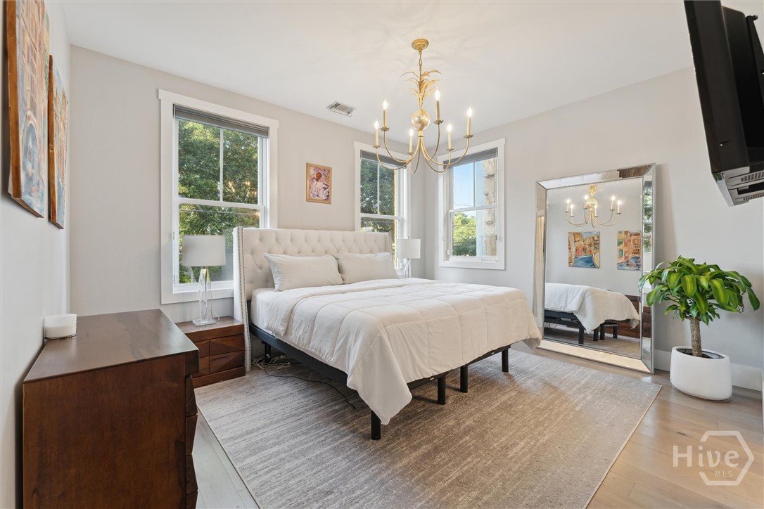 303 Alice Street Savannah, GA 31401 - Photo 19 of 48