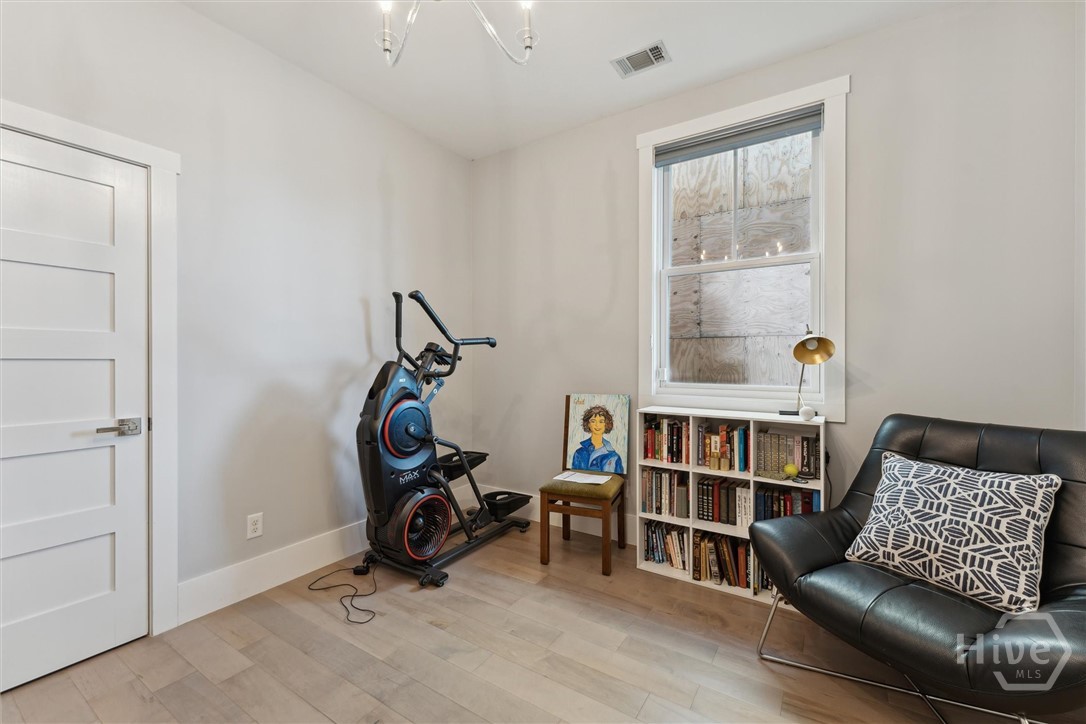 303 Alice Street Savannah, GA 31401 - Photo 36 of 48