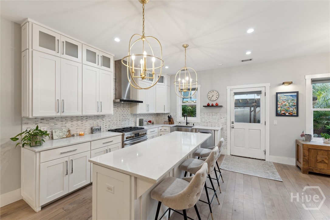 303 Alice Street Savannah, GA 31401 - Photo 6 of 48