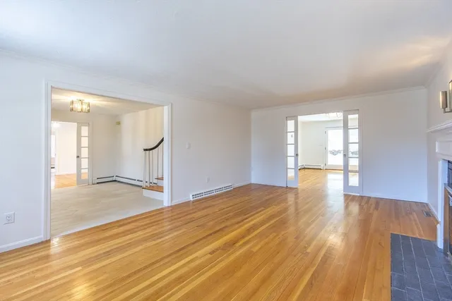 $1,550,000 | 162 Mayfair Drive, Westwood, MA 02090