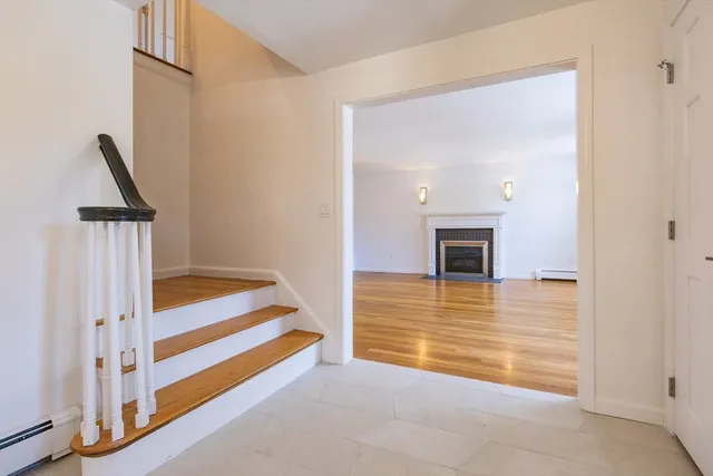 $1,550,000 | 162 Mayfair Drive, Westwood, MA 02090