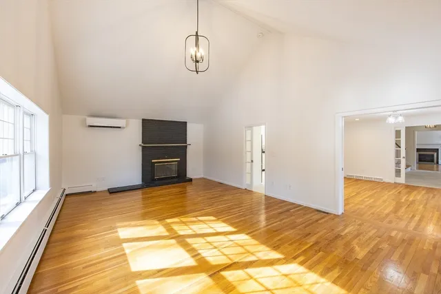 $1,550,000 | 162 Mayfair Drive, Westwood, MA 02090