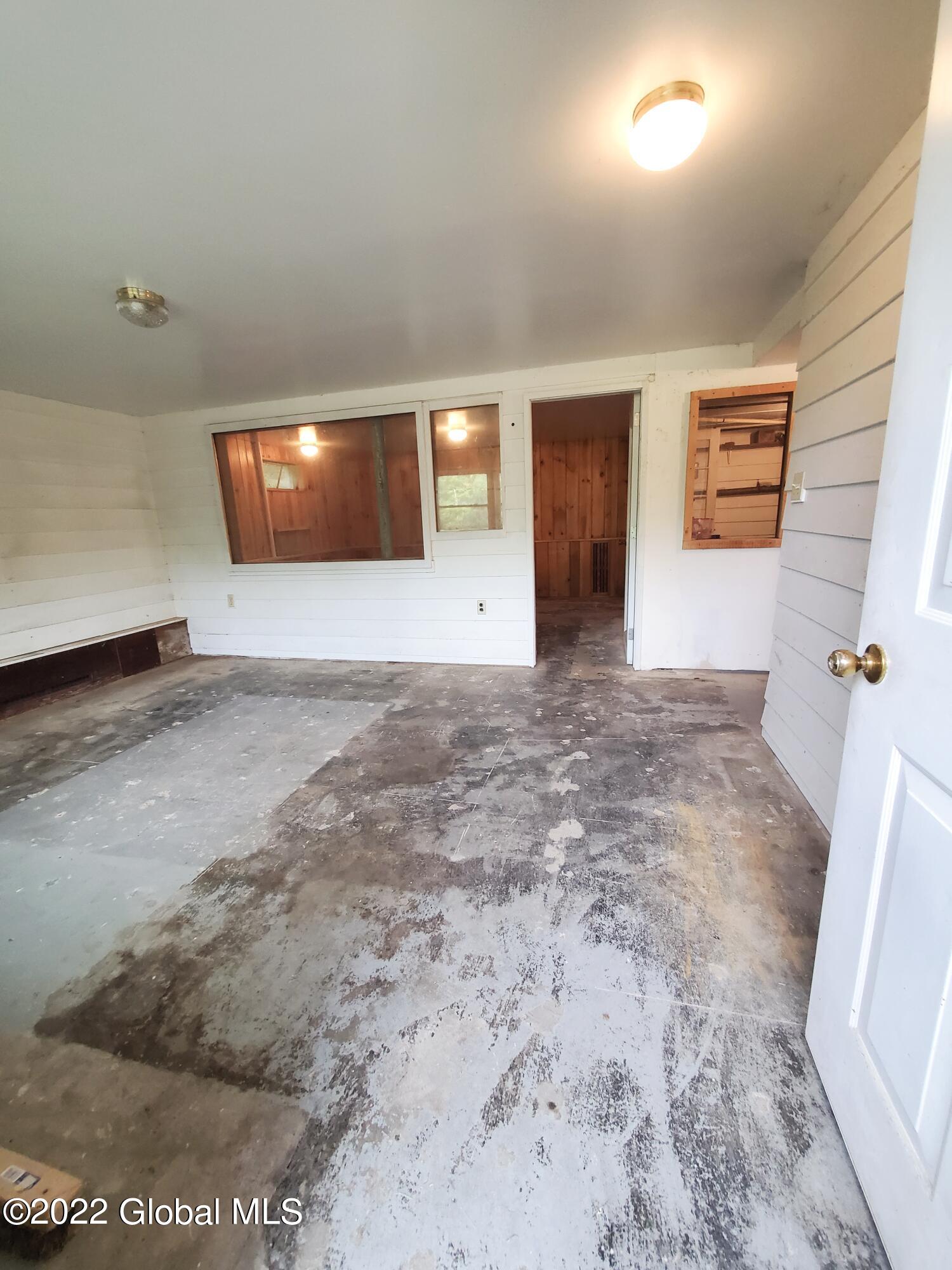 413 Ford Road Pittstown, NY 12121 - Photo 21 of 29 20220620_174420