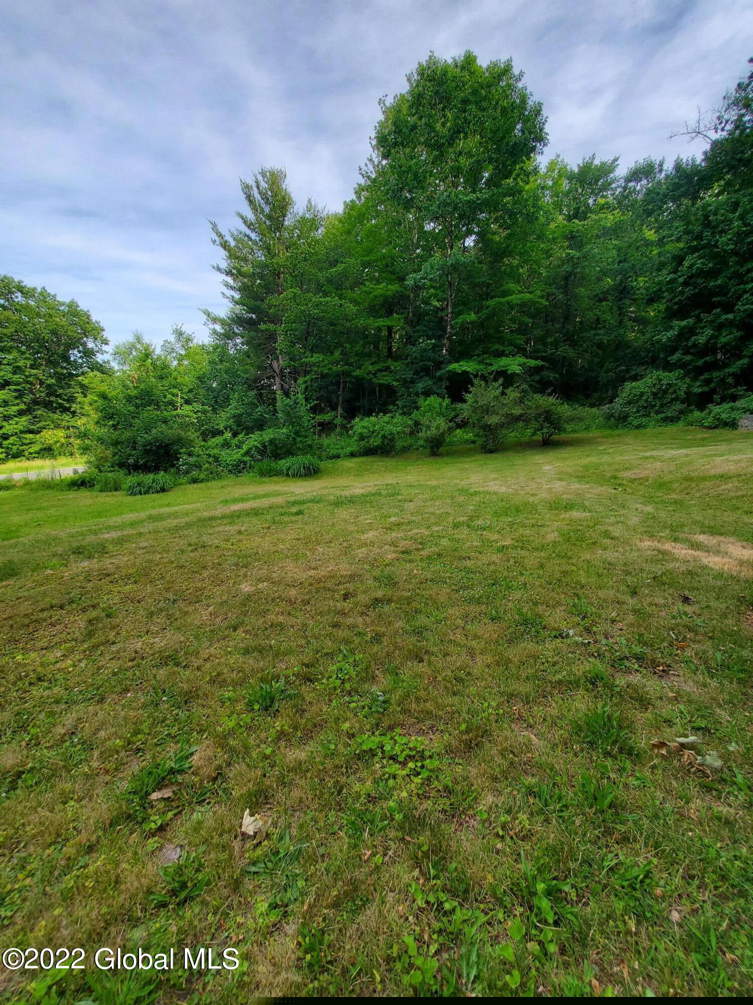 413 Ford Road Pittstown, NY 12121 - Photo 4 of 29 20220620_174615