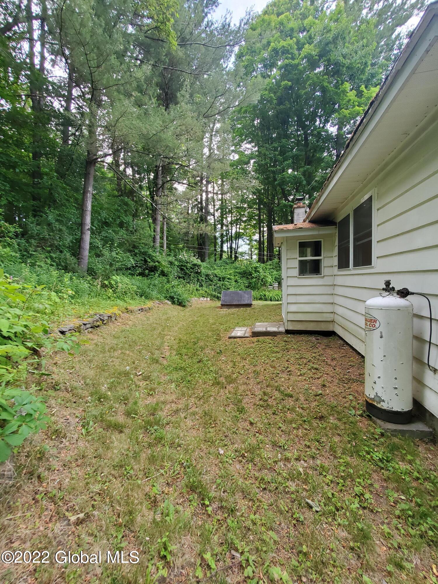 413 Ford Road Pittstown, NY 12121 - Photo 8 of 29 20220620_174718