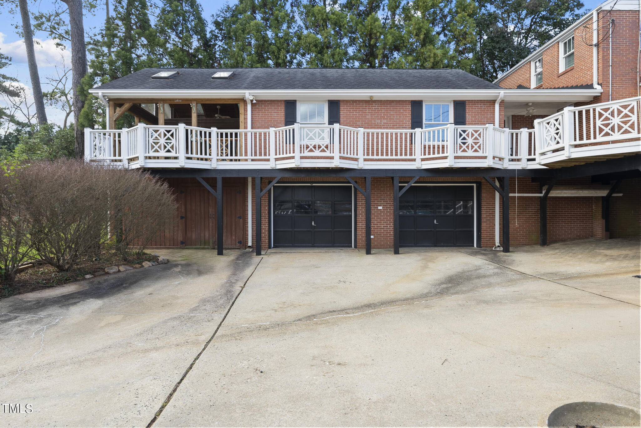2516 Anderson Drive Raleigh, NC 27608 - Photo 23 of 29 DSC01359