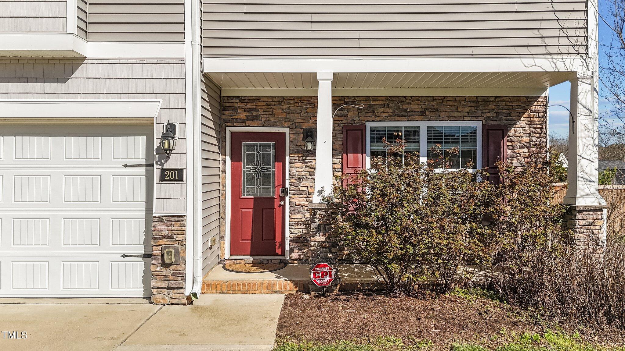 201 Oakton Ridge Place Garner, NC 27529 - Photo 5 of 41 Entry