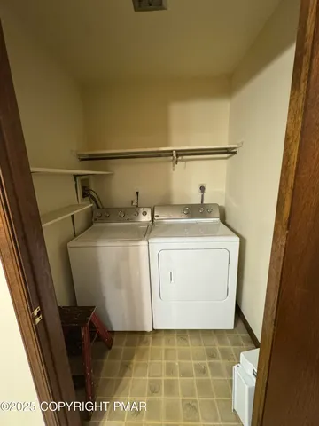 $2,300 | 7 Hillside Court, East Stroudsburg, PA 18301