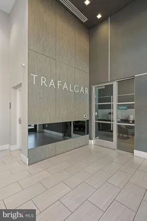 $1,700 | 989 South Buchanan Street, Unit 423, Arlington, VA 22204