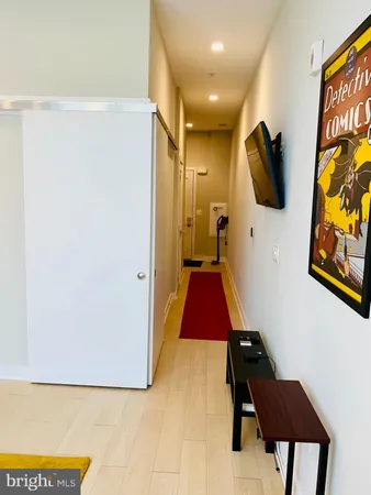 $1,700 | 989 South Buchanan Street, Unit 423, Arlington, VA 22204