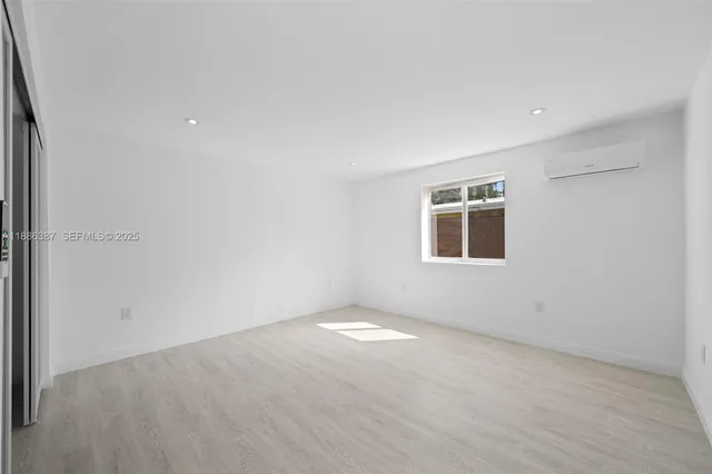 $639,000 | 823 Southwest 27th Street, Fort Lauderdale, FL 33315