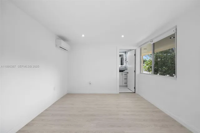 $639,000 | 823 Southwest 27th Street, Fort Lauderdale, FL 33315