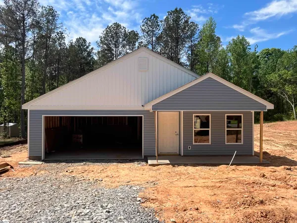 $269,900 | 106 Heatherwood Drive, Gray Court, SC 29645