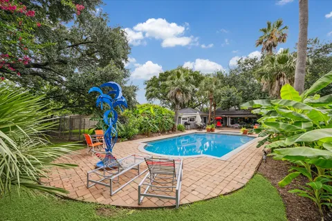 $699,000 | 9006 Bonhomme Road, Houston, TX 77074