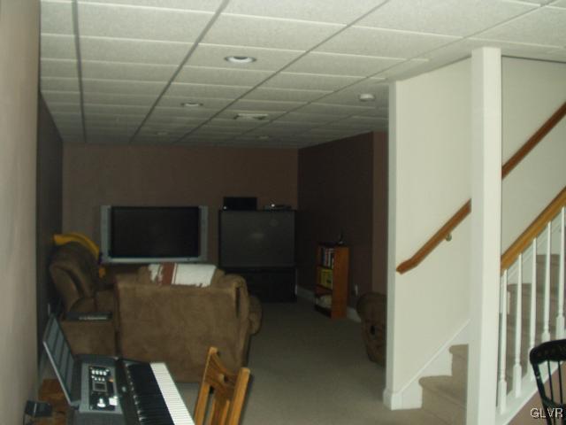 1450 Fox Run Road Easton, PA 18040 - Photo 17 of 20 Gallery Image 17
