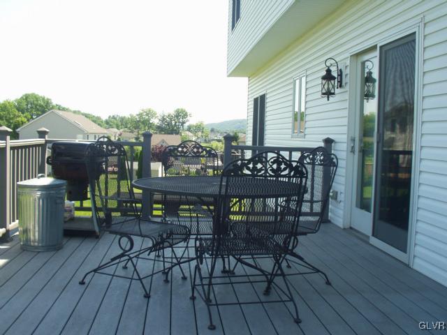 1450 Fox Run Road Easton, PA 18040 - Photo 3 of 20 Gallery Image 3