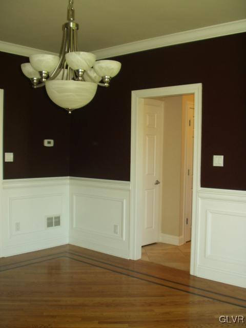 1450 Fox Run Road Easton, PA 18040 - Photo 10 of 20 Gallery Image 10